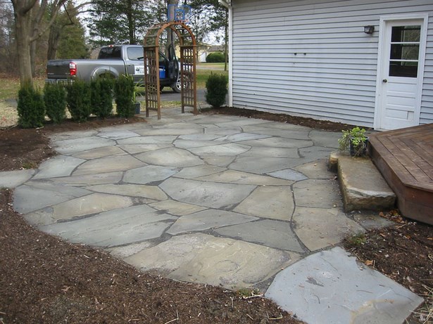 cheap-patio-stone-ideas-51_19 Евтини идеи за вътрешен двор камък
