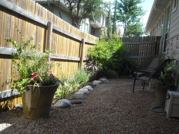 condo-backyard-landscaping-ideas-71_16 Апартамент задния двор озеленяване идеи