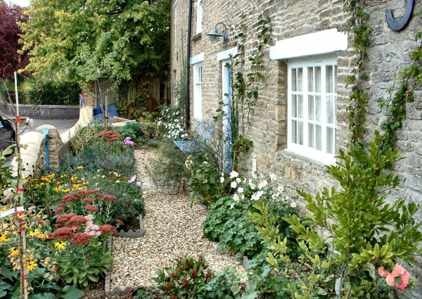 cottage-front-garden-design-ideas-58_18 Вила фронт градина дизайн идеи
