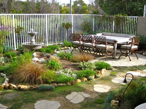 inexpensive-garden-design-ideas-19_7 Евтини идеи за градински дизайн