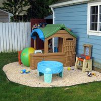 small-backyard-play-area-ideas-34_18 Малки идеи за игра в задния двор