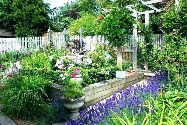 small-country-garden-designs-84_7 Малки градински дизайни