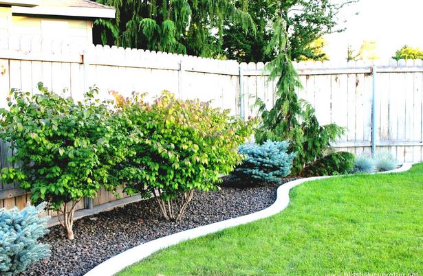 small-square-backyard-landscaping-ideas-94_7 Малък квадратен двор идеи за озеленяване