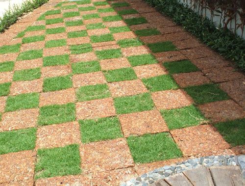 brick-and-grass-patio-78 Тухла и трева вътрешен двор