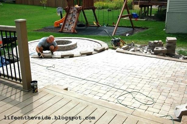 build-paver-patio-yourself-53_8 Изграждане на паве вътрешен двор себе си