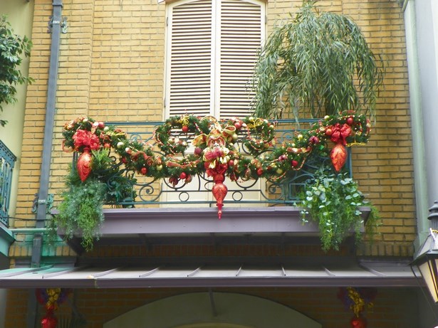 christmas-decorations-for-small-patio-10_3 Коледна украса за малък вътрешен двор