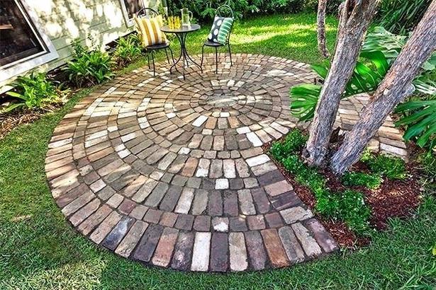 circular-stone-patio-02_5 Кръгъл каменен двор