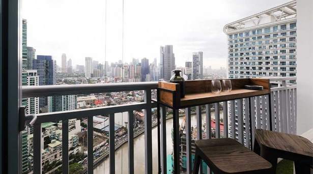 condo-balcony-ideas-28_12 Идеи за балкон на апартамент