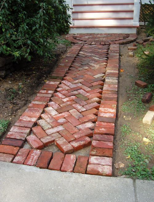 creating-a-brick-walkway-96_3 Създаване на тухлена пътека