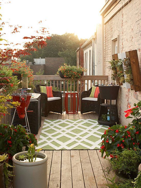 decorating-ideas-for-small-outdoor-decks-23_2 Декоративни идеи за малки открити палуби