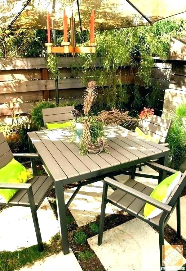 decorating-outdoor-patio-with-plants-58_9 Декориране на открит вътрешен двор с растения