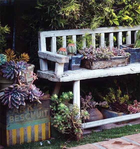 garden-bench-decorating-ideas-46_17 Градинска пейка декоративни идеи