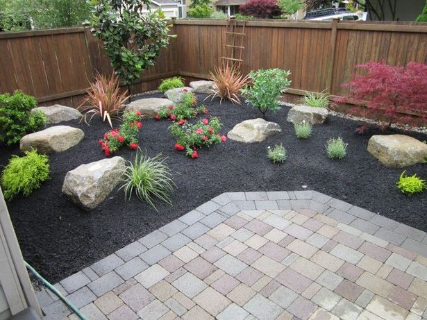 landscaping-ideas-around-paver-patio-38_4 Озеленяване идеи около паве вътрешен двор