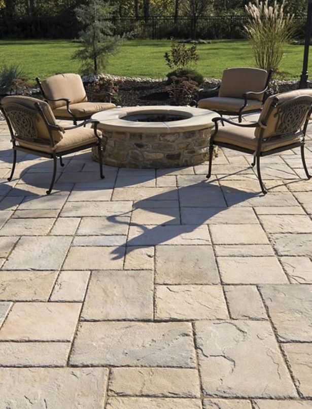 landscaping-with-patio-stones-16_15 Озеленяване с вътрешен двор камъни