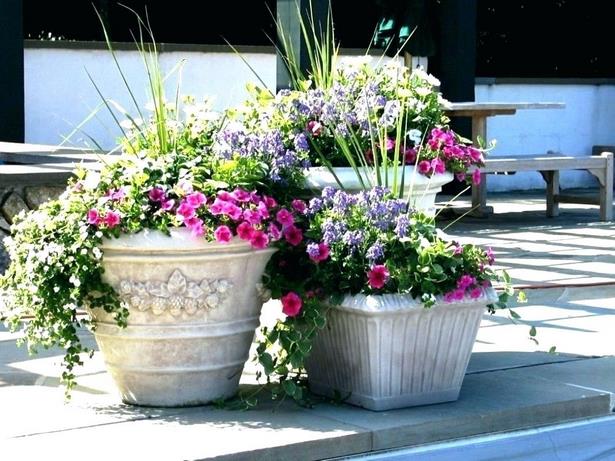 patio-ideas-with-flowers-16_12 Идеи за вътрешен двор с цветя
