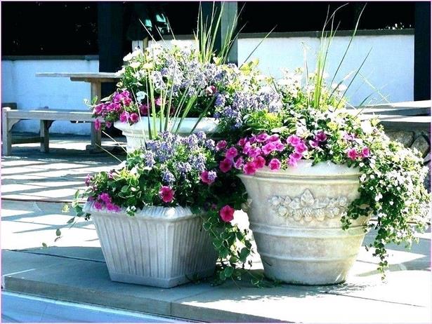 patio-ideas-with-flowers-16_14 Идеи за вътрешен двор с цветя