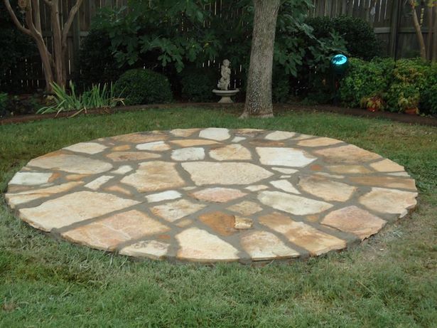 round-patio-stone-design-50_16 Кръг двор камък дизайн