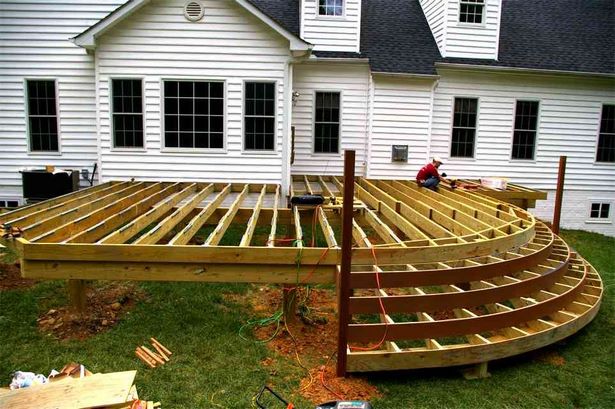 small-backyard-deck-design-ideas-74_16 Малки идеи за дизайн на палубата на задния двор