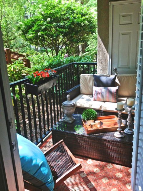 small-condo-balcony-ideas-48_6 Малък апартамент балкон идеи