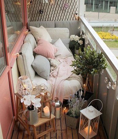 tiny-balcony-decorating-ideas-47_7 Малки идеи за декориране на балкона