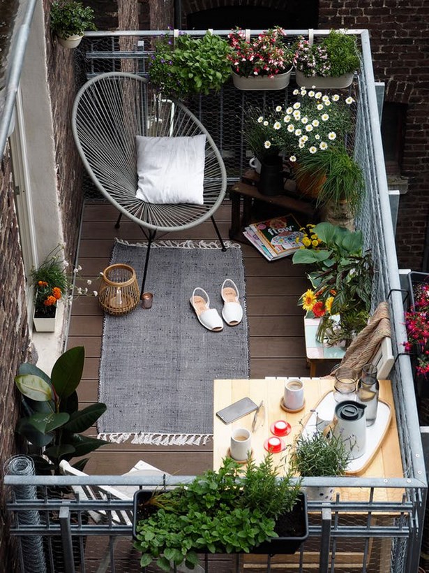 what-to-do-with-a-small-balcony-59_9 Какво да правим с малък балкон