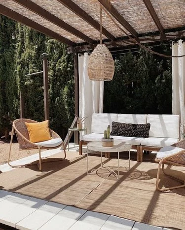 bamboo-covering-for-patio-25_10-3 Бамбук покритие за вътрешен двор