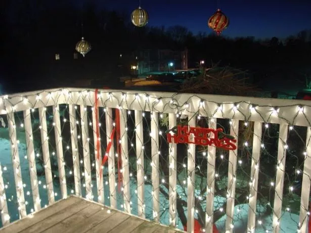 christmas-lights-on-deck-railing-08_2-9 Коледни светлини на палубата парапет