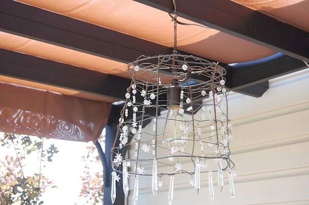 diy-outdoor-chandelier-ideas-08_5-14 Направи си сам идеи за външен полилей
