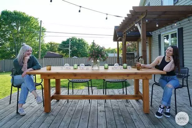 diy-outdoor-patio-table-57_12-5 Направи Си Сам външна маса за вътрешен двор