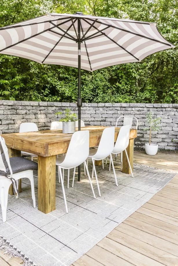 diy-outdoor-patio-table-57_14-7 Направи Си Сам външна маса за вътрешен двор