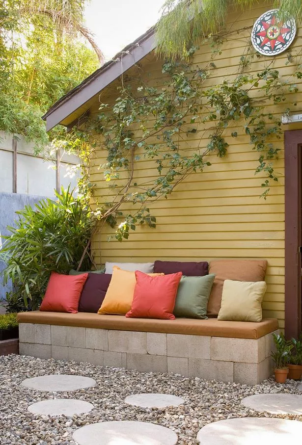 do-it-yourself-outdoor-patio-64_9-18 Направи Си Сам вътрешен двор