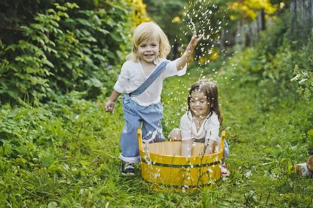 garden-play-ideas-for-toddlers-56_7-14 Градински идеи за игра за малки деца