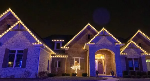 pictures-of-outdoor-christmas-lights-on-houses-83_10-2 Снимки на външни коледни светлини на къщите