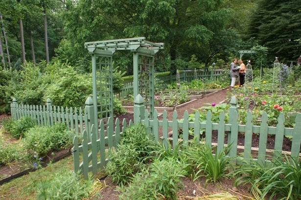 garden-picket-fence-ideas-93_12 Градинска ограда идеи