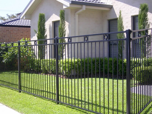 house-fence-14_10 Къща ограда