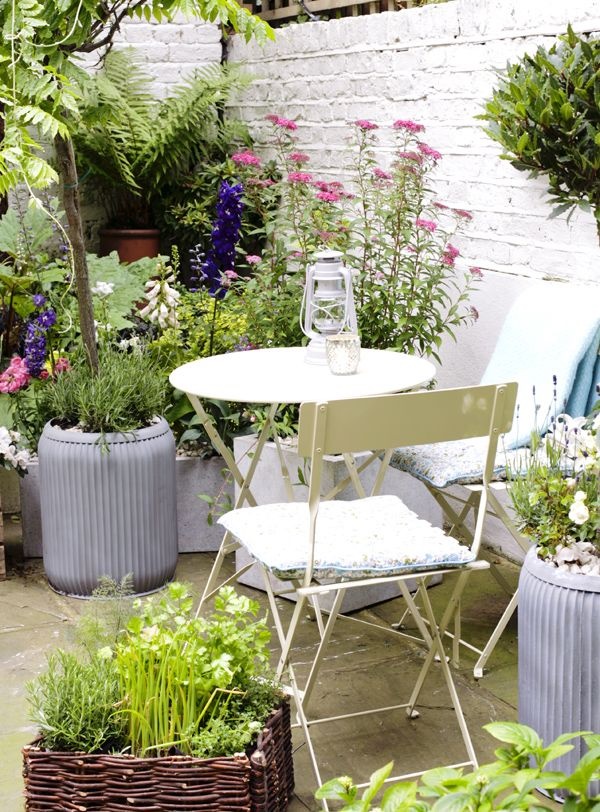 small-patio-plant-ideas-14_8 Малък вътрешен двор растения идеи