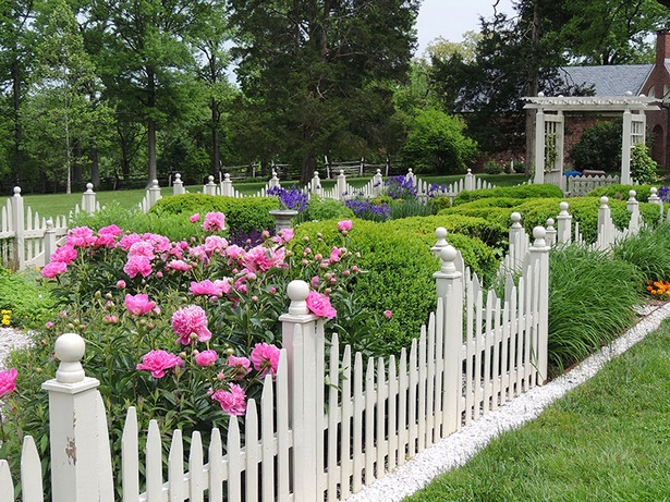 small-white-picket-fence-for-garden-43 Малка бяла ограда за градина