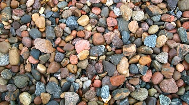 colored-garden-rocks-77_2 Цветни градински камъни