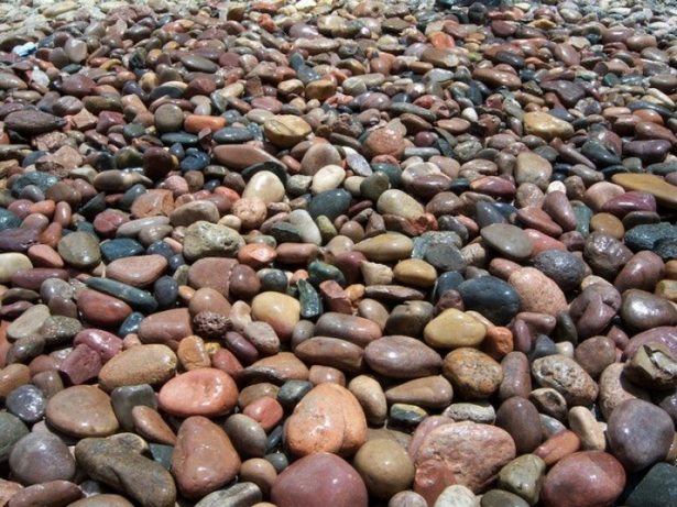 colored-garden-rocks-77_3 Цветни градински камъни