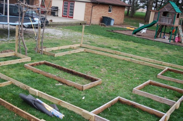 ideas-for-building-a-raised-garden-70_15 Идеи за изграждане на повдигната градина