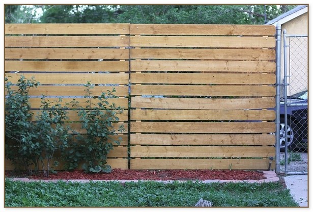 yard-privacy-panels-85_13 Дворни панели за поверителност