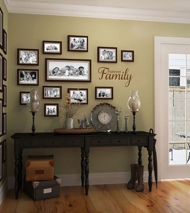 decorating-living-room-walls-with-family-photos-06_4 Декориране на стените на хола със семейни снимки