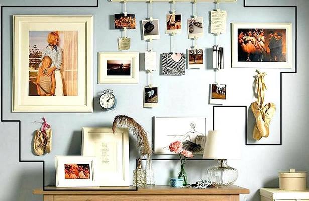 decorating-with-photo-frames-on-walls-60_9 Декориране с фоторамки по стените