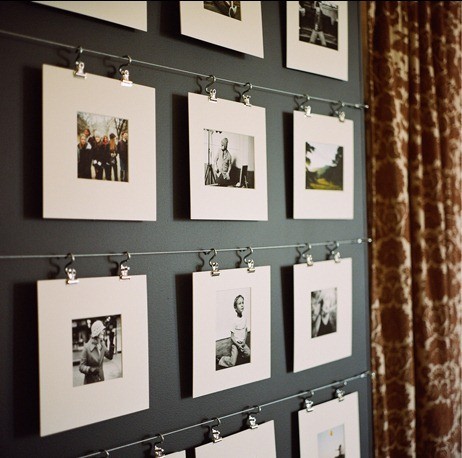 family-photo-wall-display-ideas-44_15 Семейни снимки стена дисплей идеи