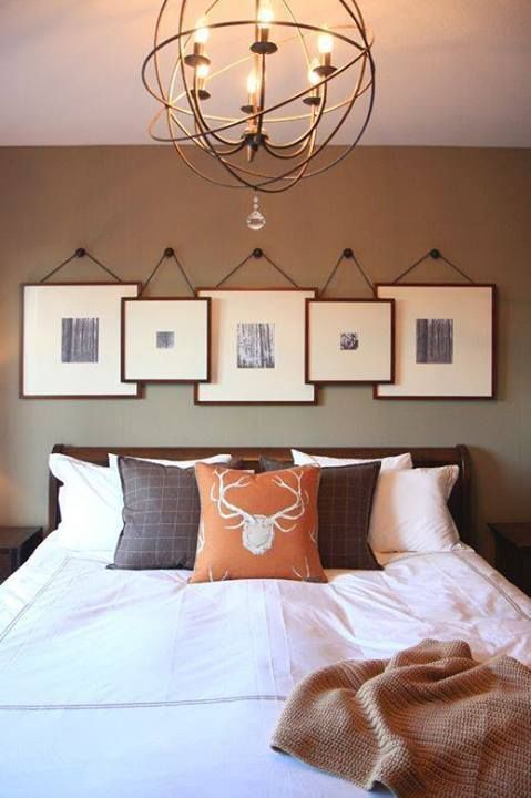 ideas-for-hanging-pictures-in-bedroom-76_13 Идеи за окачване на снимки в спалнята