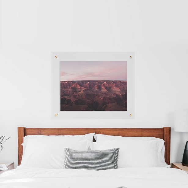 ideas-for-hanging-pictures-in-bedroom-76_8 Идеи за окачване на снимки в спалнята