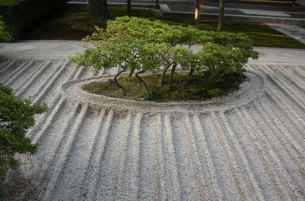 japanese-garden-raked-gravel-03_6 Японски градина гребло чакъл