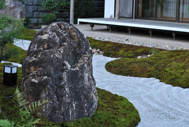 japanese-garden-rock-placement-31_12 Японска Градинска скала
