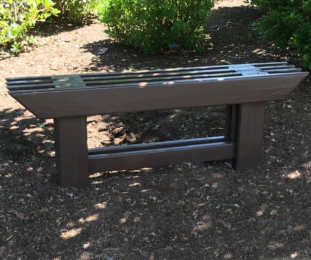 japanese-outdoor-bench-25_6 Японски открит пейка