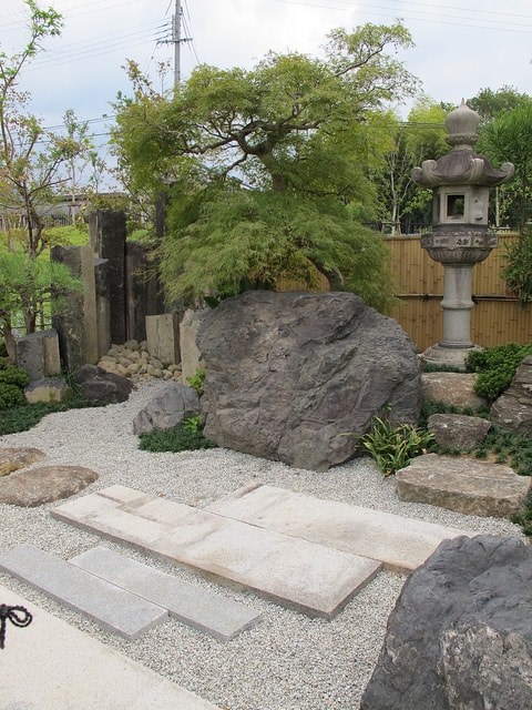 japanese-river-rock-garden-16_7 Японска речна алпинеум